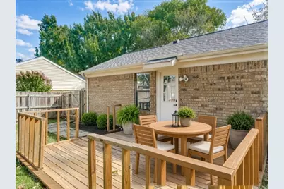 1155 Silverlake Drive, Grapevine, TX 76051 - Photo 9