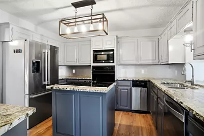 1556 Woodbee Court, Azle, TX 76020 - Photo 5