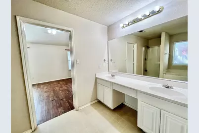 8055 Raleigh Drive, Fort Worth, TX 76123 - Photo 21