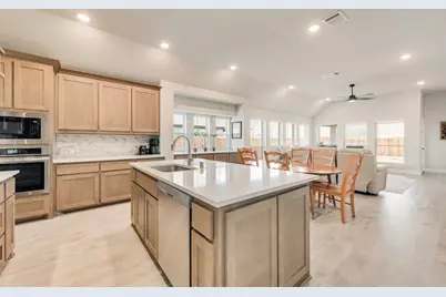 208 Shady Bank Way, Nevada, TX 75173 - Photo 11