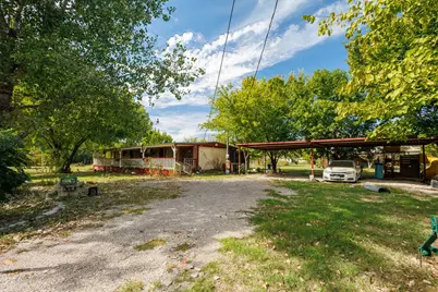 173 Hurst Circle, Ferris, TX 75125 - Photo 3