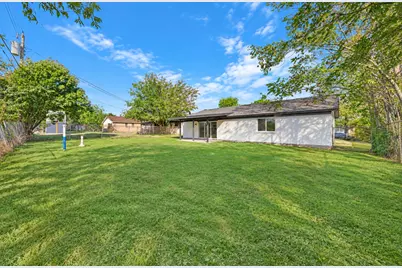 858 Lexington Drive, Lancaster, TX 75134 - Photo 31