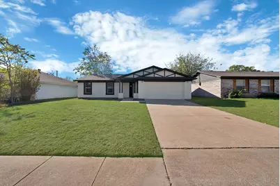 858 Lexington Drive, Lancaster, TX 75134 - Photo 3