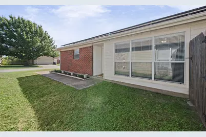 10540 Towerwood Drive, Fort Worth, TX 76140 - Photo 25