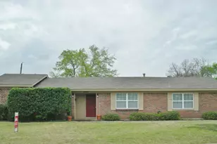 3074 Valwood Pkwy, Farmers Branch, TX 75234 - Photo 1