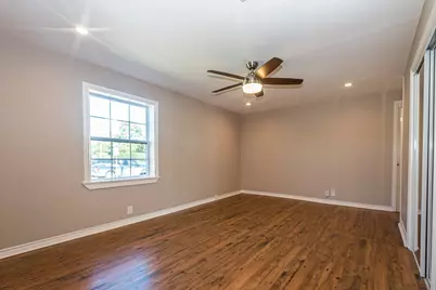 3074 Valwood Parkway, Farmers Branch, TX 75234 - Photo 17