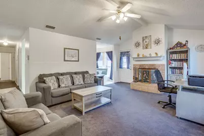 1417 Yorkshire Street, Fort Worth, TX 76134 - Photo 9