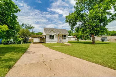 508 Virginia Street, Graham, TX 76450 - Photo 1