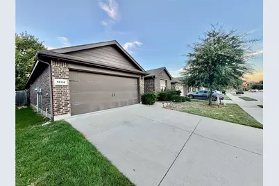1624 Milledge Road, Fort Worth, TX 76120 - Photo 3