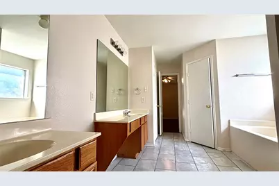 1121 Doreen Street, White Settlement, TX 76108 - Photo 15