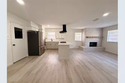 600 Meadowcrest Drive, Crowley, TX 76036 - Photo 7