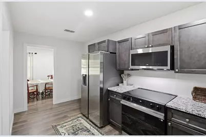 5885 Tracyne Drive, Westworth Village, TX 76114 - Photo 13