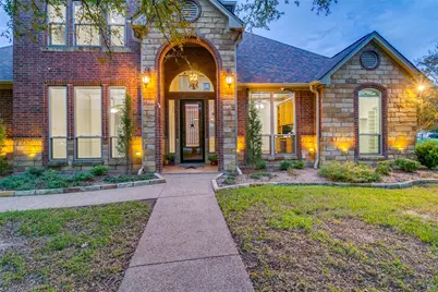 107 Dustin Circle, Hudson Oaks, TX 76087 - Photo 3