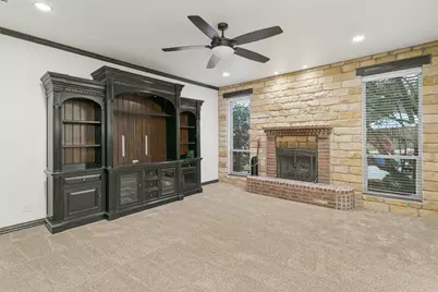 107 Dustin Circle, Hudson Oaks, TX 76087 - Photo 15