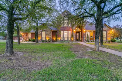 107 Dustin Circle, Hudson Oaks, TX 76087 - Photo 5