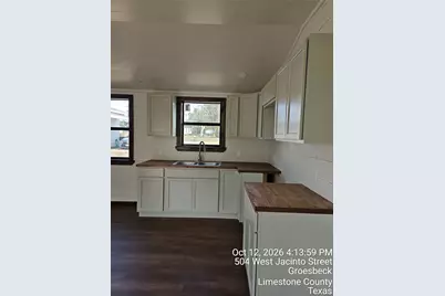 507 W Sabine Street, Groesbeck, TX 76642 - Photo 3