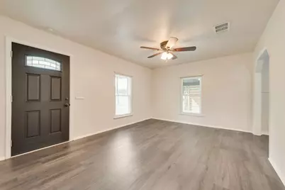 8324 Raymond Avenue, White Settlement, TX 76108 - Photo 7