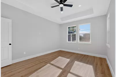 1309 N Breckenridge Street, Ennis, TX 75119 - Photo 15