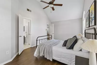 7001 Bentley Avenue, Fort Worth, TX 76137 - Photo 13