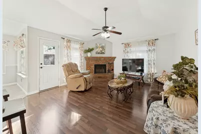 7012 Autumn Lane, Watauga, TX 76148 - Photo 3