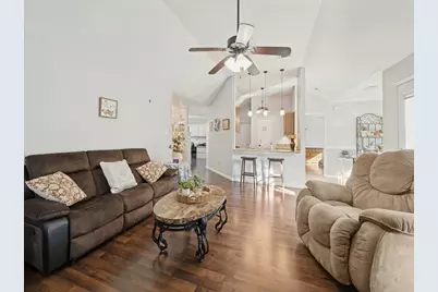 7012 Autumn Lane, Watauga, TX 76148 - Photo 5