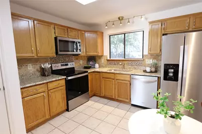 789 Chateau Lane, Plano, TX 75023 - Photo 5