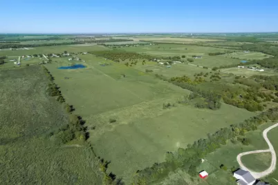 304 Canales Road, Nevada, TX 75173 - Photo 5