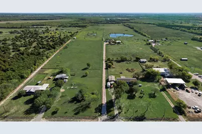 304 Canales Road, Nevada, TX 75173 - Photo 3
