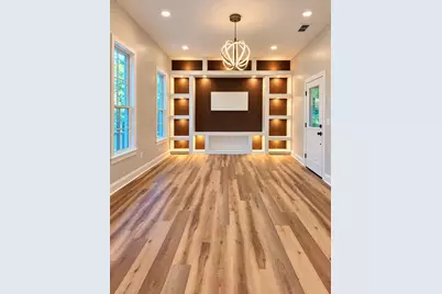817 N Esplanade Street, Palestine, TX 75801 - Photo 5