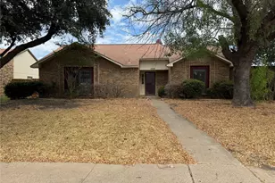 1325 Crestview Dr, Allen, TX 75002 - Photo 1