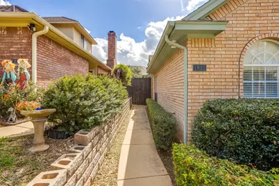 1813 W Wall Street, Grapevine, TX 76051 - Photo 27