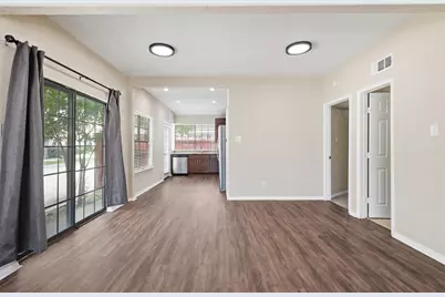 608 Fiesta Circle, Irving, TX 75063 - Photo 7
