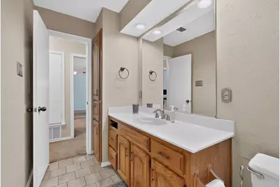 2016 Robin Hill Lane, Carrollton, TX 75007 - Photo 23