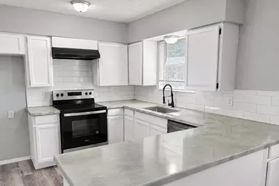 7012 Candlewick Court, Forest Hill, TX 76140 - Photo 11