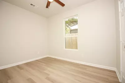 13982 E Travis, Log Cabin, TX 75148 - Photo 17