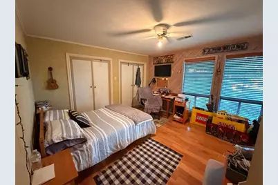 301 San Mateo Court, Irving, TX 75062 - Photo 13