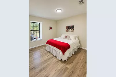 608 Valley Mills Drive, Arlington, TX 76018 - Photo 19