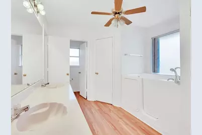 713 Baldridge Road, Burleson, TX 76028 - Photo 19