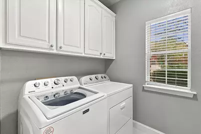 807 Woodside Court, Highland Village, TX 75077 - Photo 17
