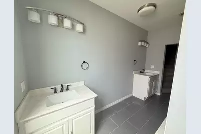 312 Poplar Street, Italy, TX 76651 - Photo 7