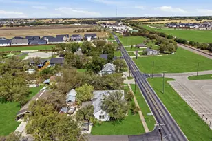402 N Louisiana Dr, Celina, TX 75009 - Photo 1