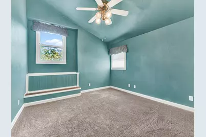10080 Arvin Hill Road, Aubrey, TX 76227 - Photo 23