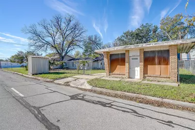 7900 Raymond Avenue, White Settlement, TX 76108 - Photo 21