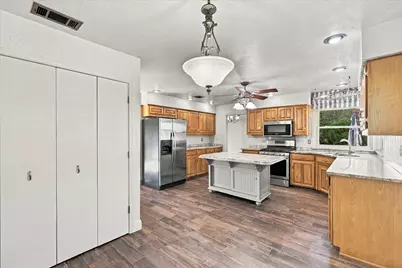 1604 Reunion Circle, Carrollton, TX 75007 - Photo 7