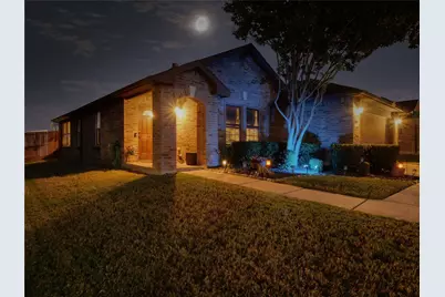 318 Laurel Lane, Fate, TX 75087 - Photo 11