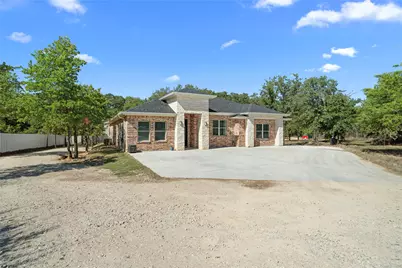 775 Phillips Drive, Azle, TX 76020 - Photo 3