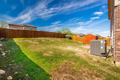 172 Dodge City Trail, Newark, TX 76071 - Photo 33