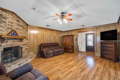 1025 Brownfield Drive, Mesquite, TX 75150 - Photo 9
