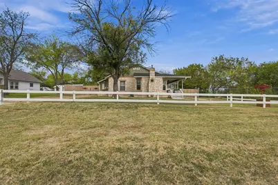 6113 Broadway Avenue, Haltom City, TX 76117 - Photo 3