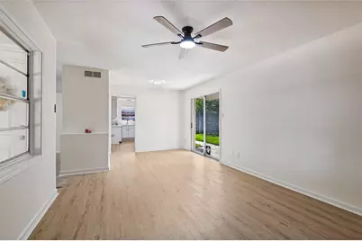 1734 Glen Key Street, Grand Prairie, TX 75051 - Photo 7